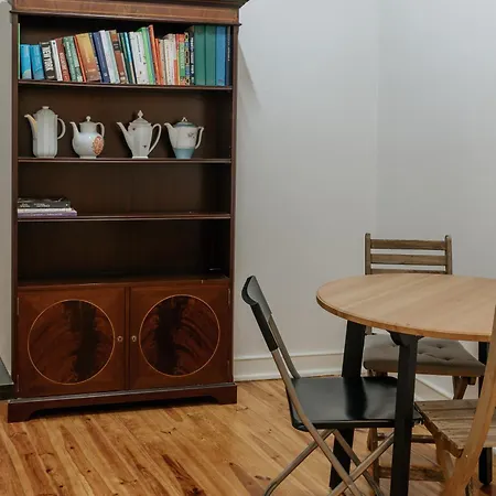 Aquilla's Family 101 By Mycelia Lisbona